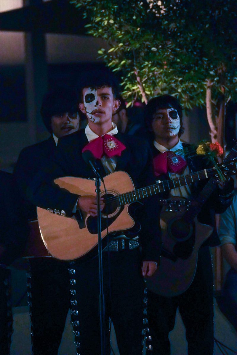 Rayos de Oro mariachi performed during Thursday's Ecos de Pasado carnival.