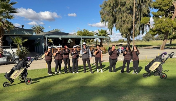 The Suns girls golf team captured its first South Yosemite Horizon League title on Oct. 15 at North Kern Golf Course.