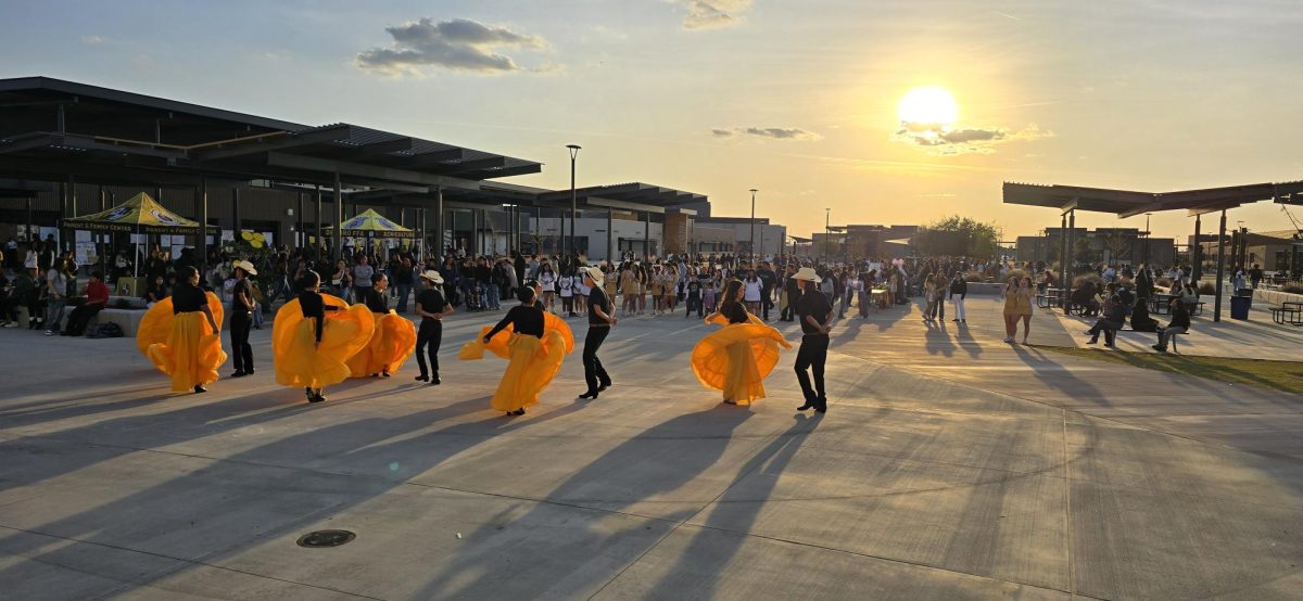 Last year's Suns Showcase, an introduction for the incoming freshman class, featured a performance from Ballet Folklorico Sol Del Oro.